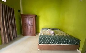 Afny Kost